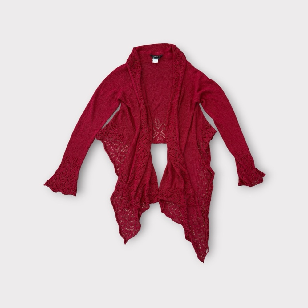 โข BCBGMaxAzria Cherry Red Knit Crochet Cardigan